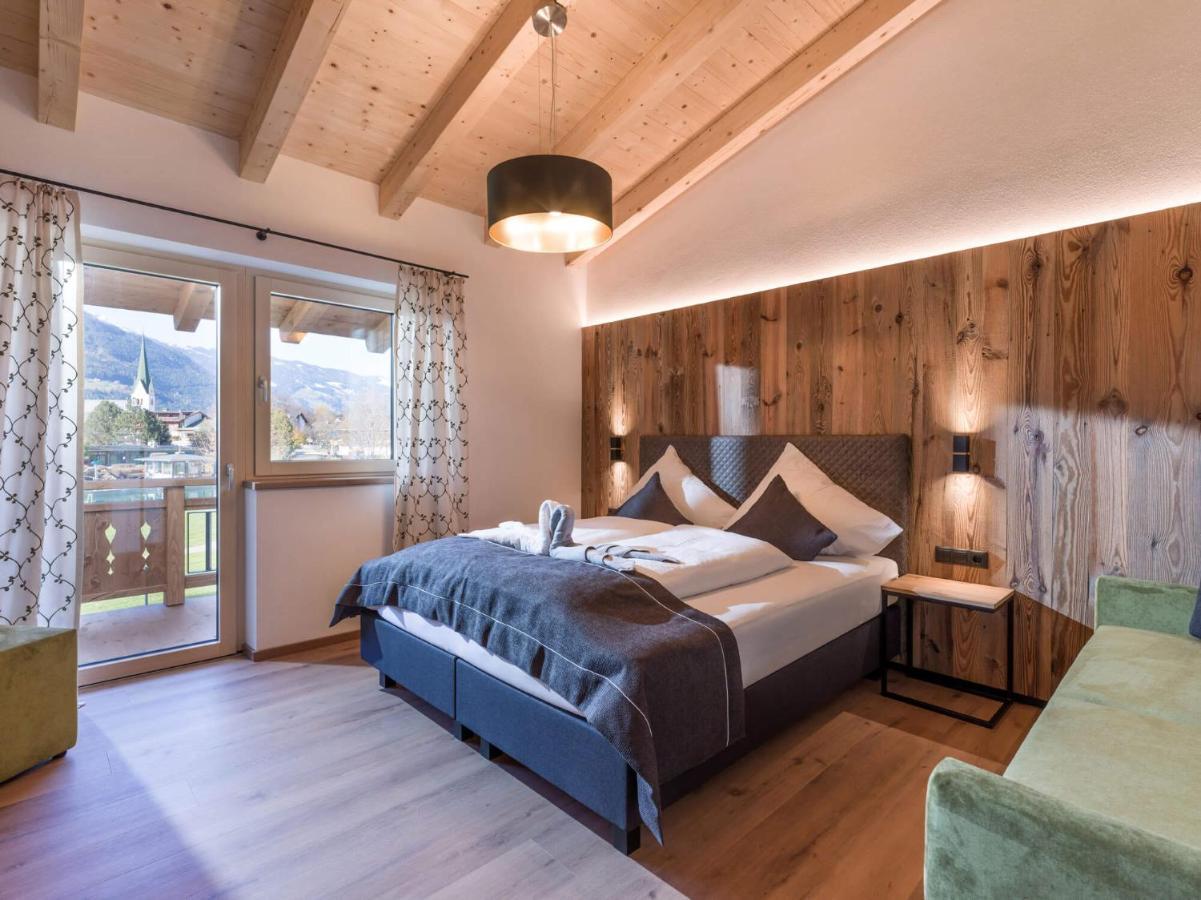 Baderer Apart Stumm Buitenkant foto